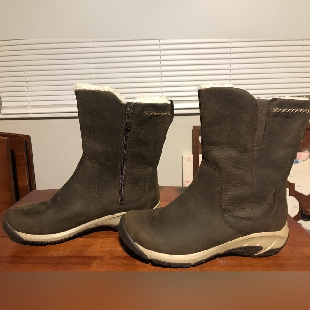 Merrell Women's Encore 4 Tall Polar Waterproof Snow Boot Sz 8.5
